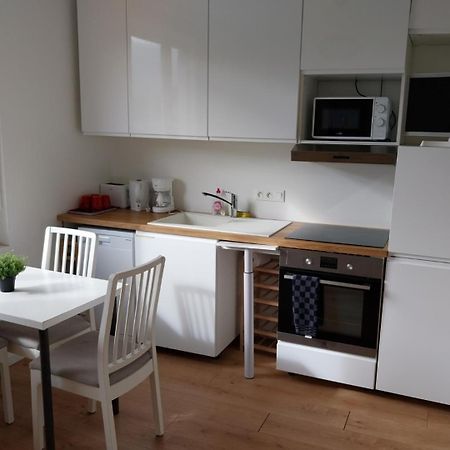 "Le Coucher De Soleil" Appartement Jusqu'A 4 Personnes Royan Esterno foto